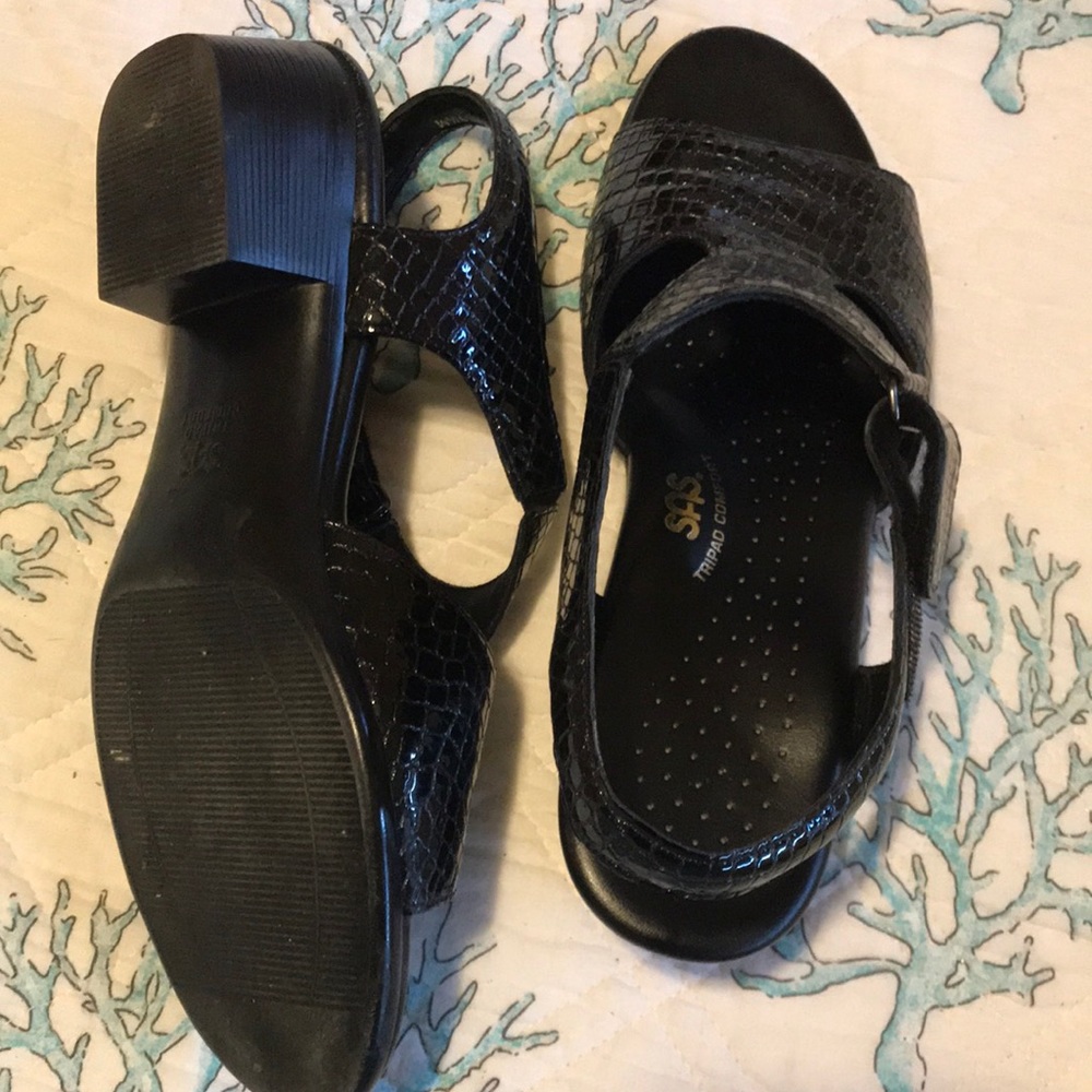 Womens black SAS dress sandals.    Worn once.  Never worn outside